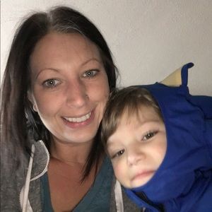 Meet your Posher, Denise